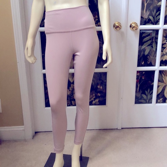 Nike Pants - Nike Yoga womens M tight compression leggings Dusty Rose Pink w velvet trim.